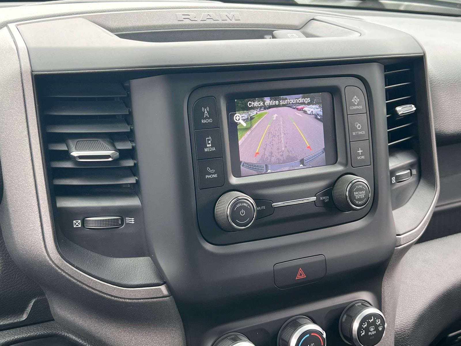 Used 2023 RAM 1500 Tradesman AWD/4WD image 15