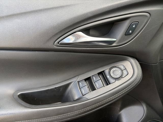 Certified 2023 Buick Encore GX Select w/ Experience Buick Package FWD image 4