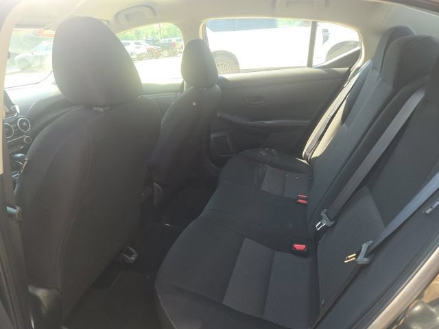 Used 2025 Nissan Sentra SV FWD image 9