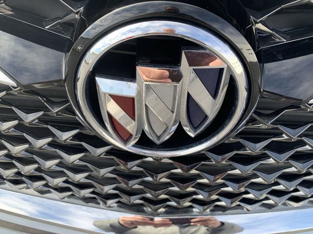 Used 2024 Buick Enclave Avenir w/ Avenir Technology Package image 32