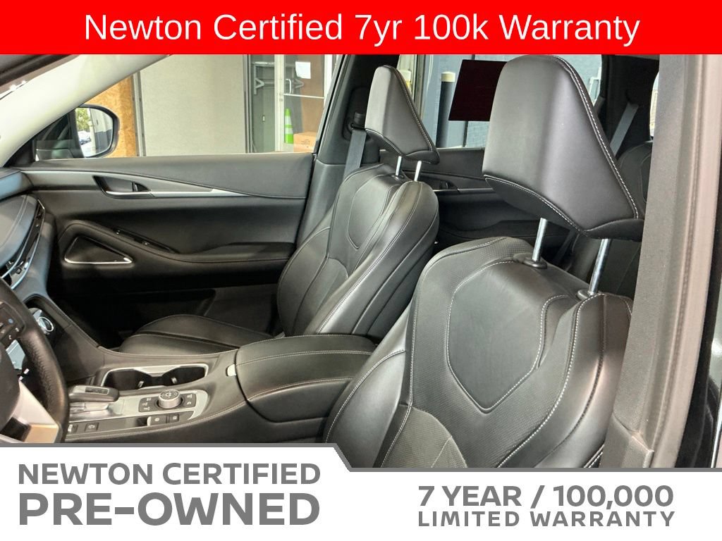 Used 2025 INFINITI QX60 Luxe FWD image 18