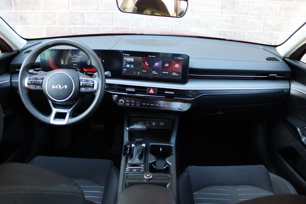 Used 2025 Kia K5 LXS FWD image 37
