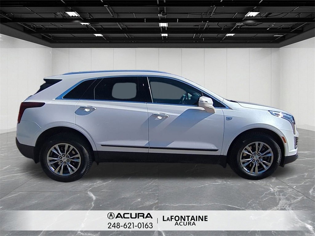 Used 2022 Cadillac XT5 Premium Luxury w/ LPO, ONYX Package image 9
