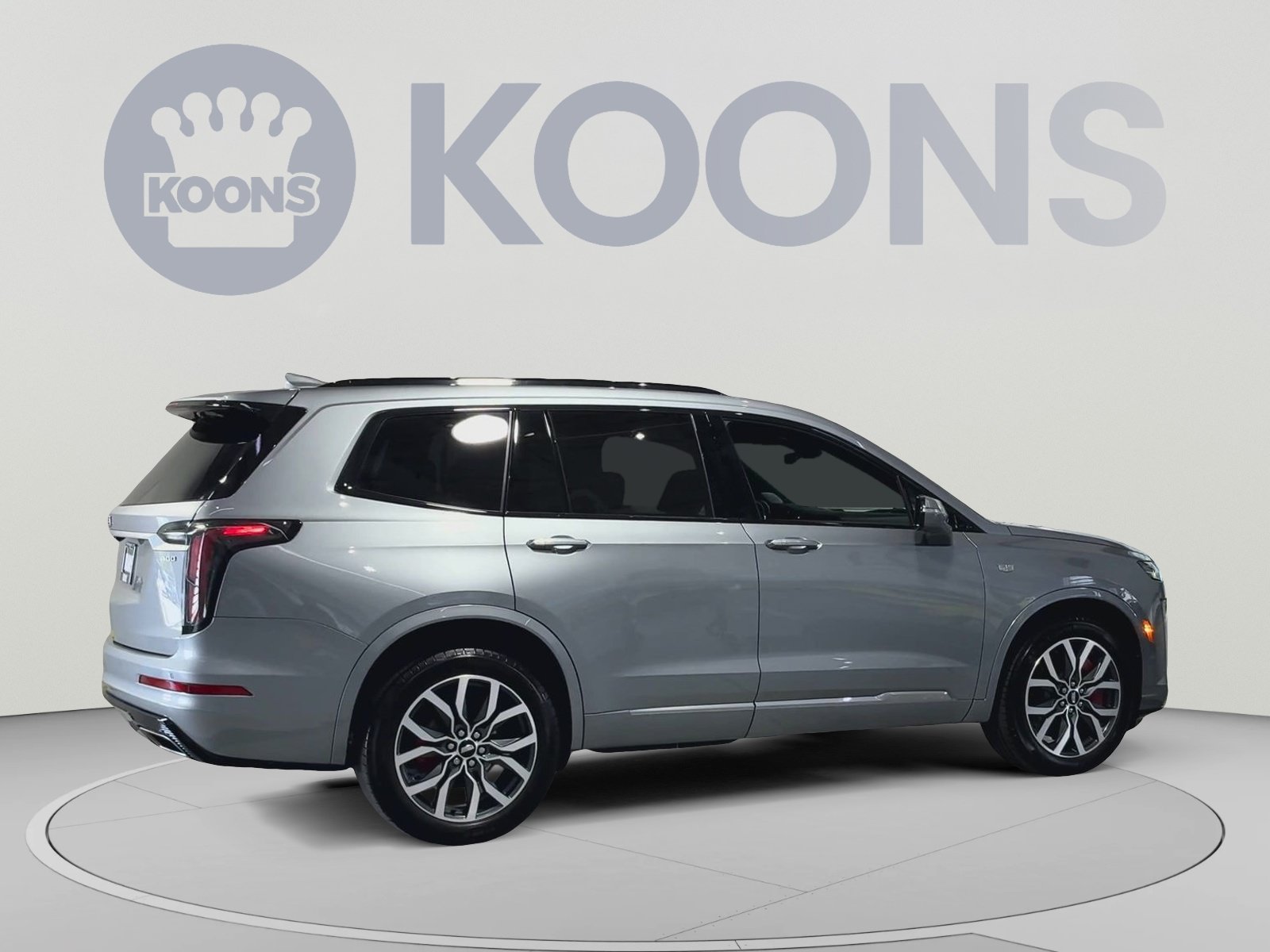 Used 2024 Cadillac XT6 Sport w/ LPO, Floor Liner Package AWD/4WD image 12