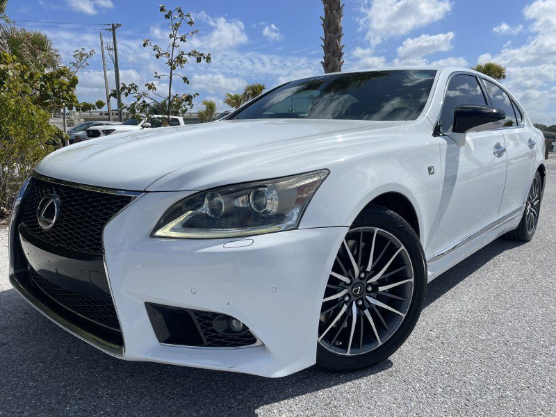 Used 2013 Lexus LS 460 AWD w/ F-Sport Pkg image 1