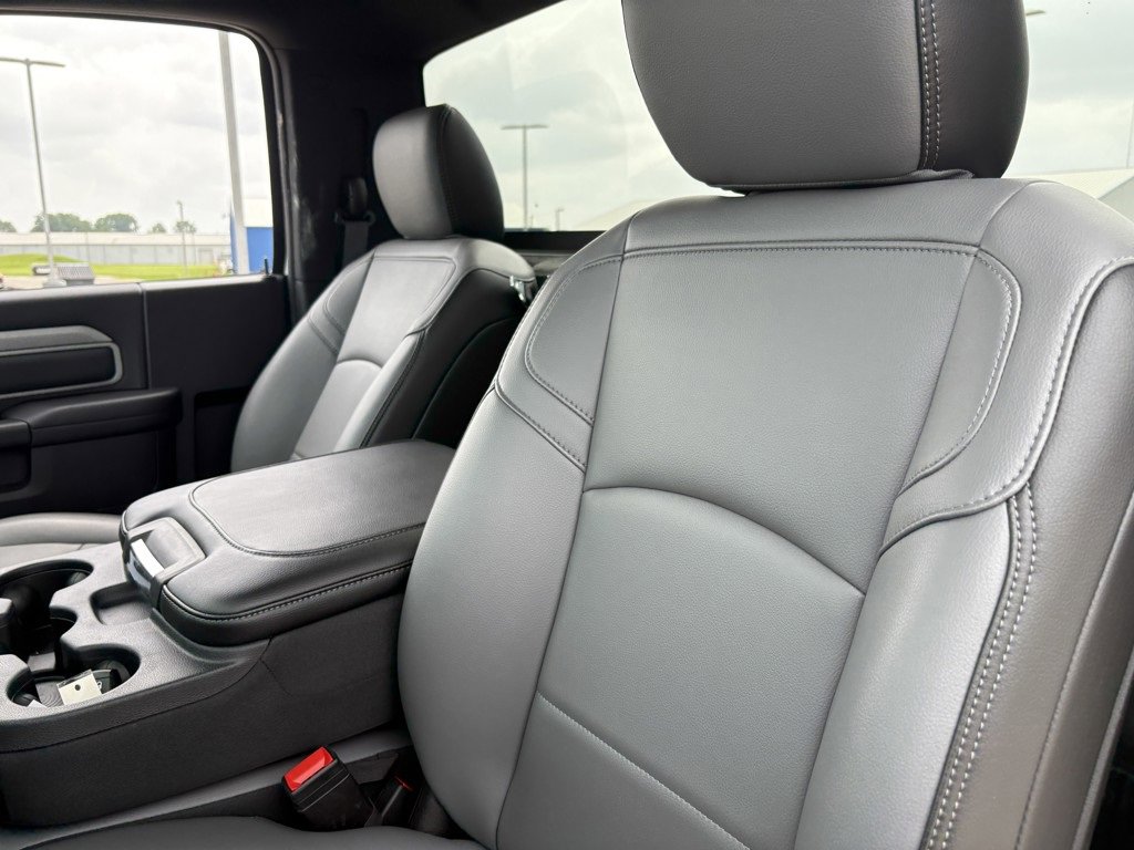 New 2024 RAM 3500 Tradesman image 10