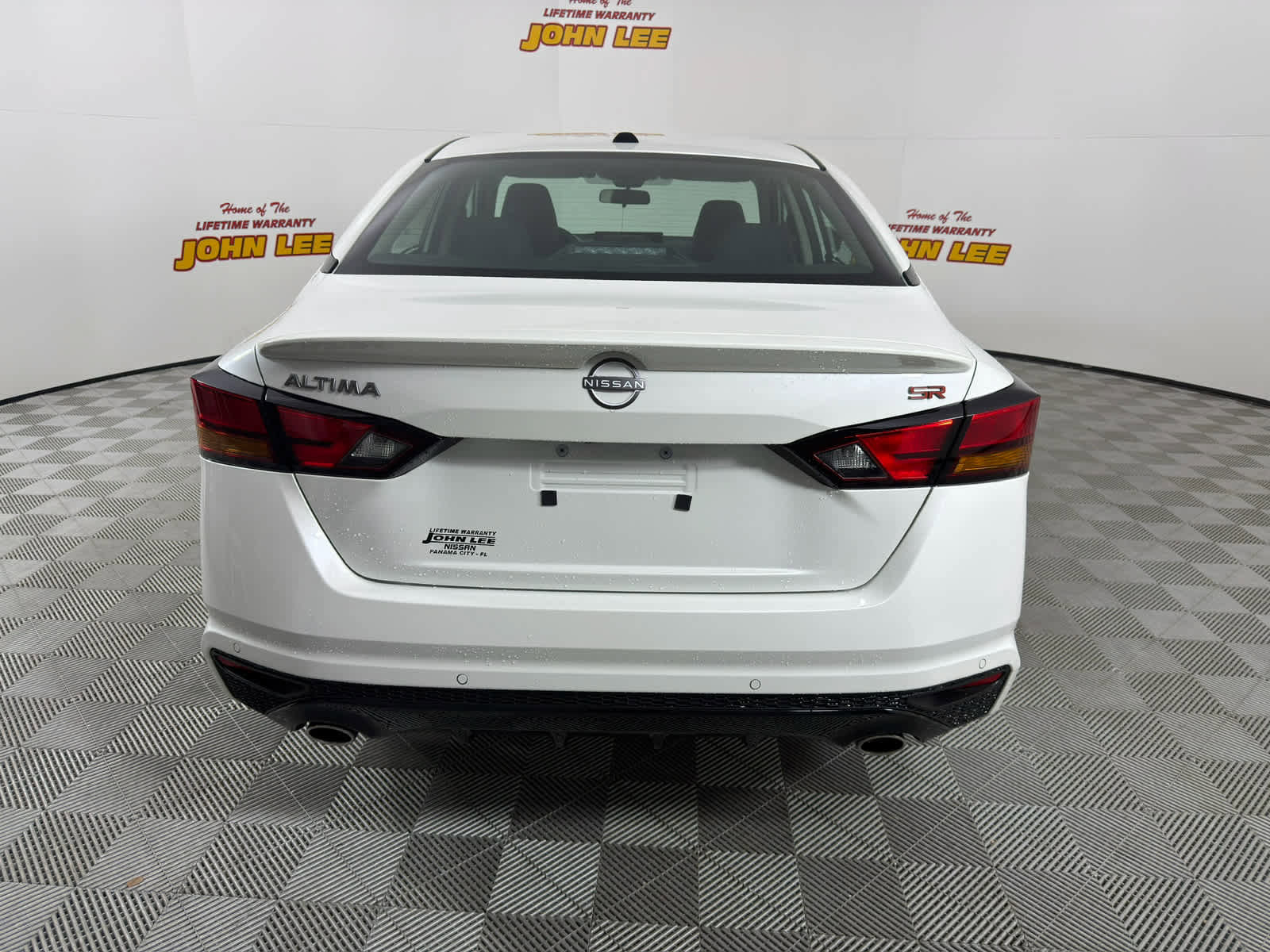 New 2026 Nissan Altima 2.5 SR w/ SR Premium Package image 4