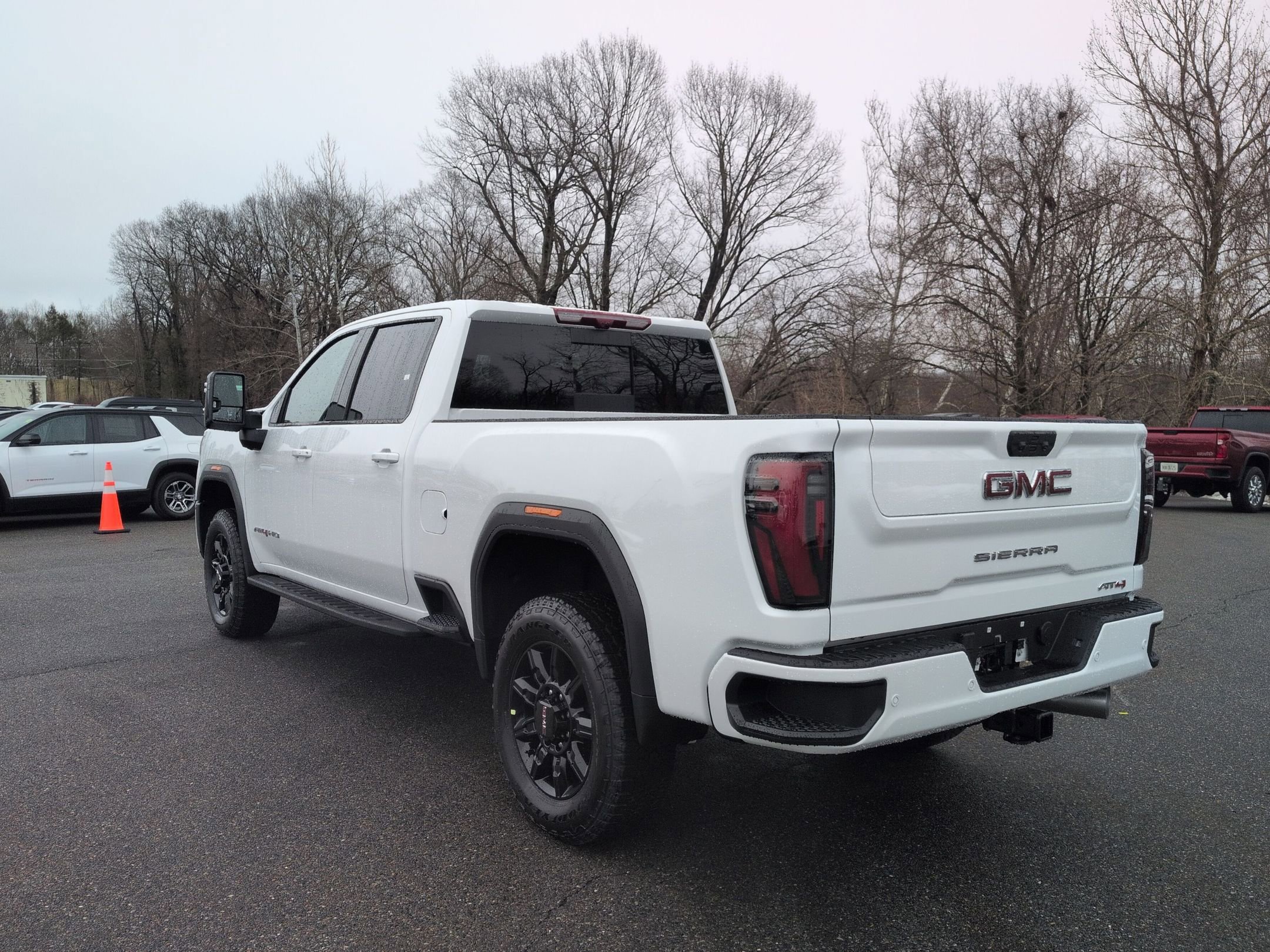 New 2026 GMC Sierra 2500 AT4 w/ AT4 Premium Plus Package image 7