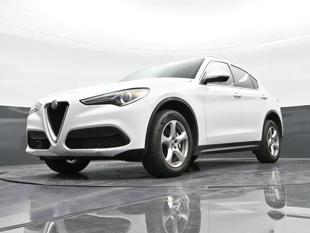 Used 2020 Alfa Romeo Stelvio Base image 20