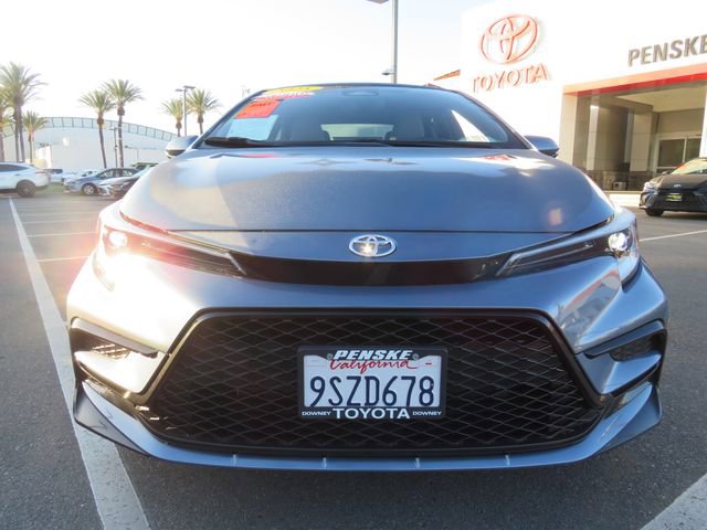 Certified 2025 Toyota Corolla SE w/ Convenience Package image 2