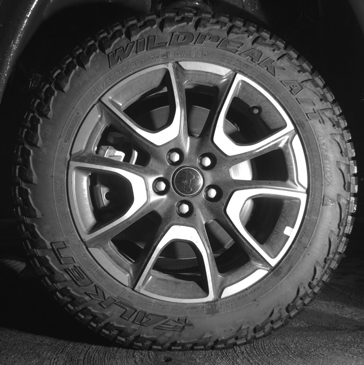 Used 2025 Jeep Compass Trailhawk image 12