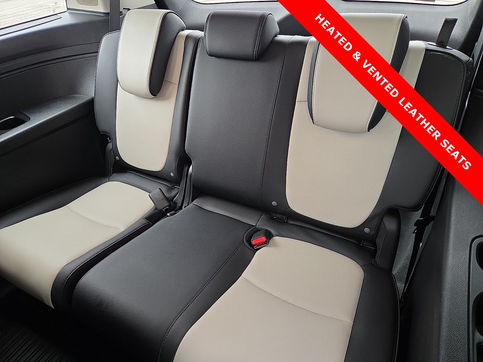 Used 2026 Honda Odyssey Elite image 10