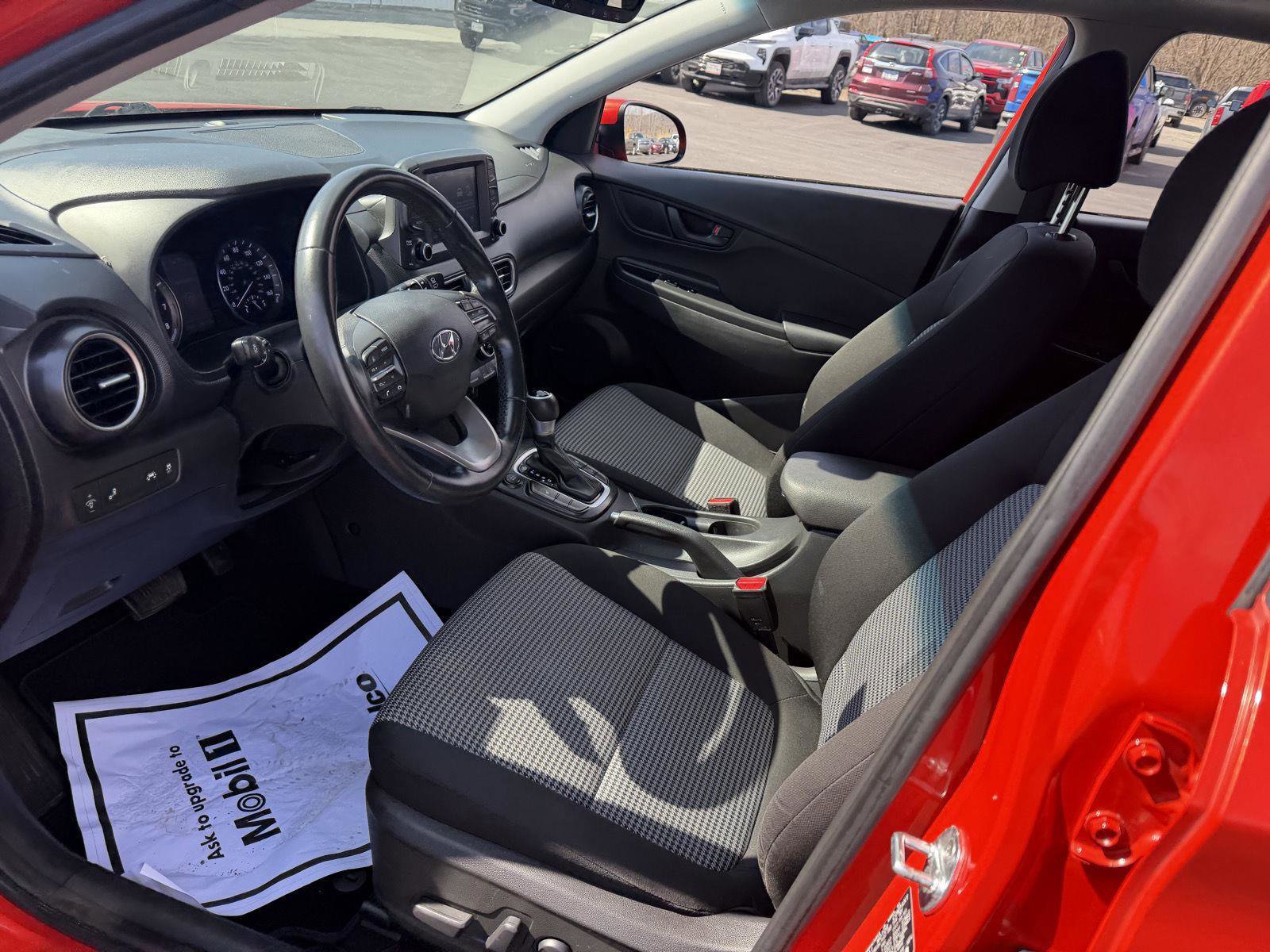 Used 2020 Hyundai Kona SEL Plus image 11