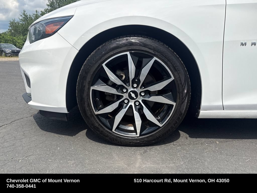 Used 2018 Chevrolet Malibu LT FWD image 25