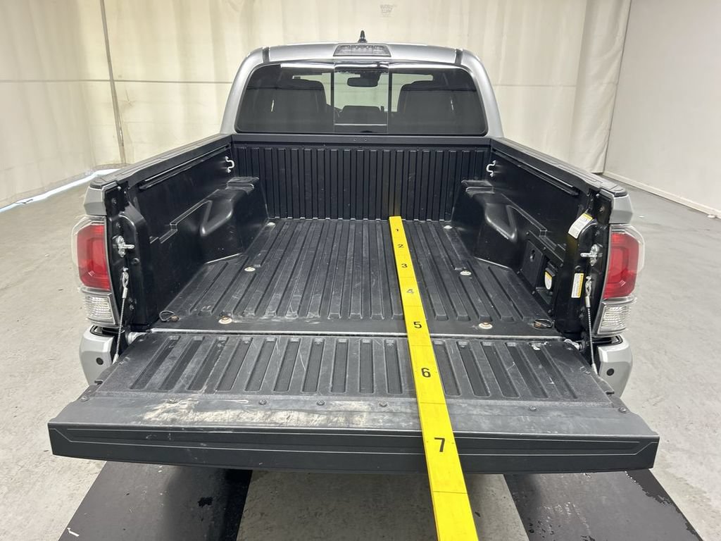 Used 2023 Toyota Tacoma TRD Off-Road w/ TRD Premium Off Road Package AWD/4WD image 23