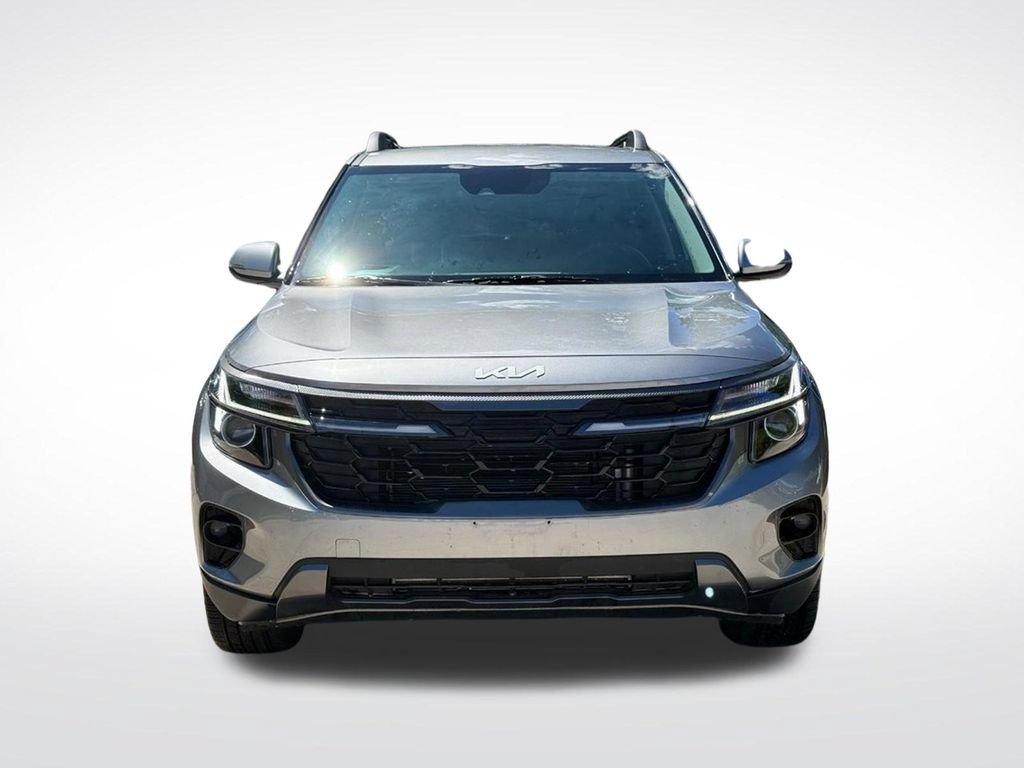 Used 2024 Kia Seltos X-Line AWD/4WD image 10