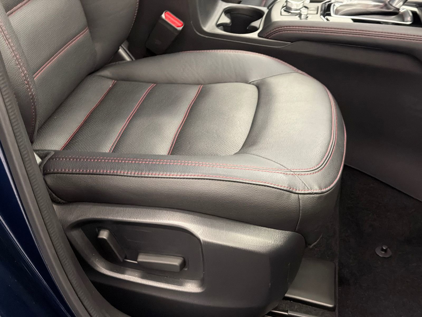 Certified 2025 MAZDA CX-5 2.5 Turbo w/ Premium Package image 12