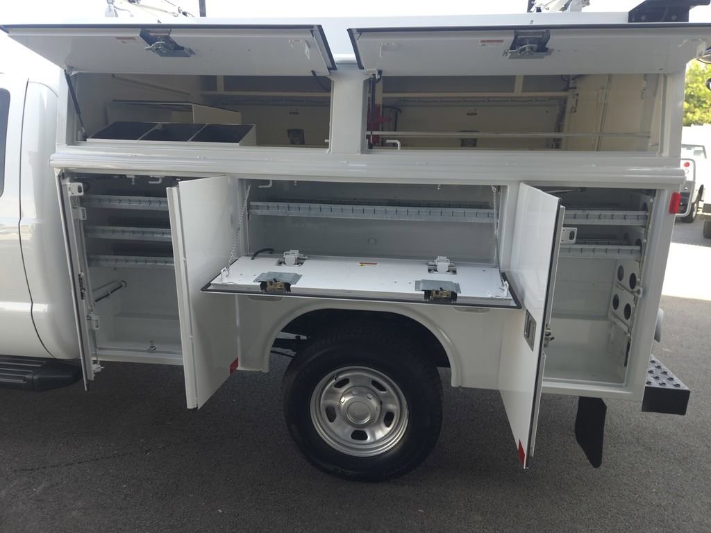 Used 2014 Ford F350 XL w/ Power Equipment Group image 4