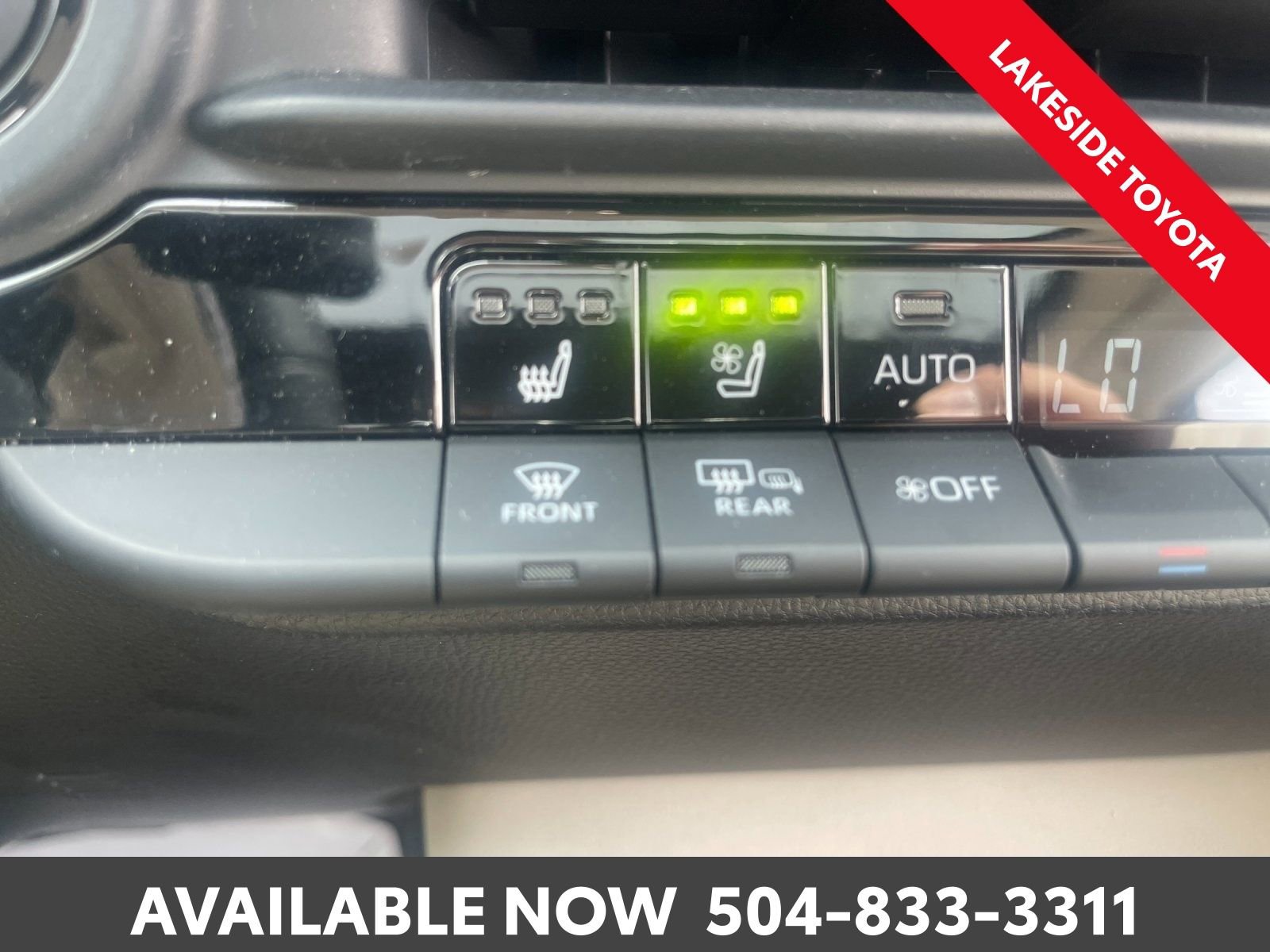 Used 2023 Toyota Crown Limited image 53