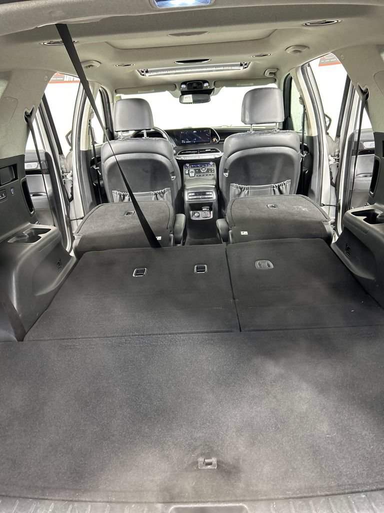 Used 2022 Hyundai Palisade Limited w/ Cargo Package FWD image 23