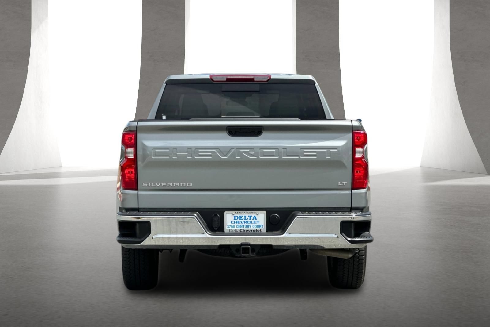 Used 2025 Chevrolet Silverado 1500 LT w/ Protection Package AWD/4WD image 5