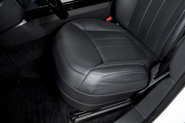 Used 2023 Land Rover Range Rover SE image 19