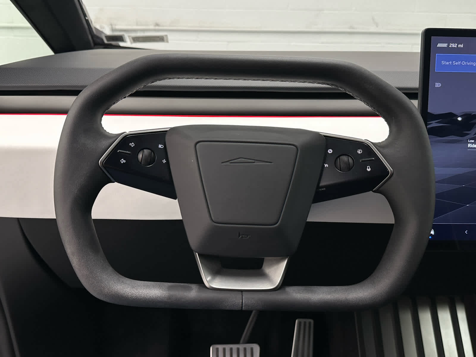 Used 2024 Tesla Cybertruck AWD Crew Cab image 24