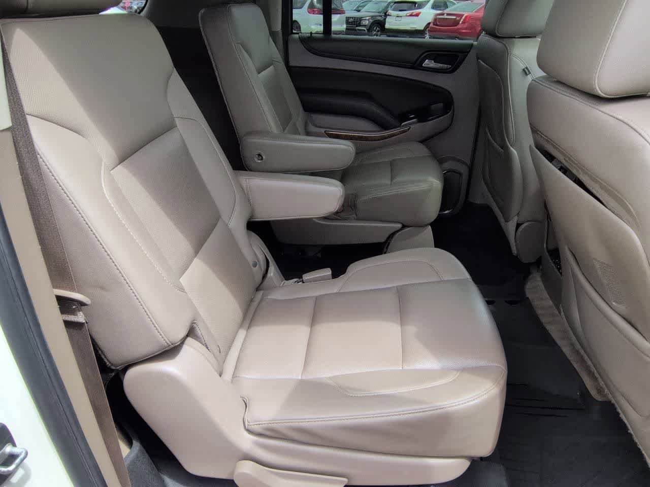 Used 2015 Chevrolet Suburban LTZ AWD/4WD image 21