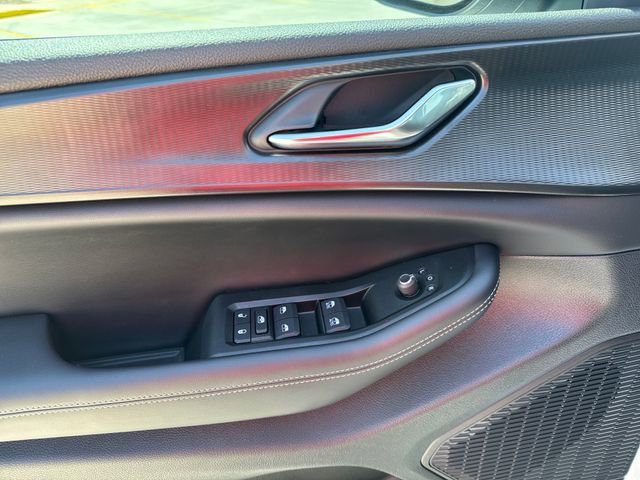 New 2025 Jeep Grand Cherokee L Laredo w/ Luxury Tech Group I image 11