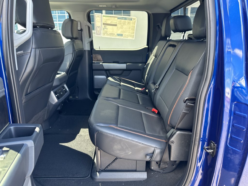 New 2026 Ford F250 Lariat w/ Black Appearance Package AWD/4WD image 15