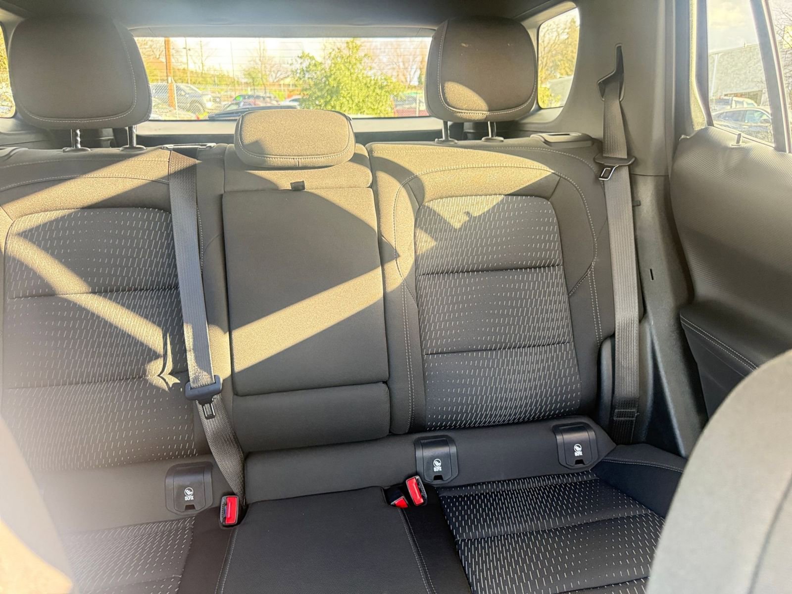 Used 2025 Chevrolet Equinox LT image 37