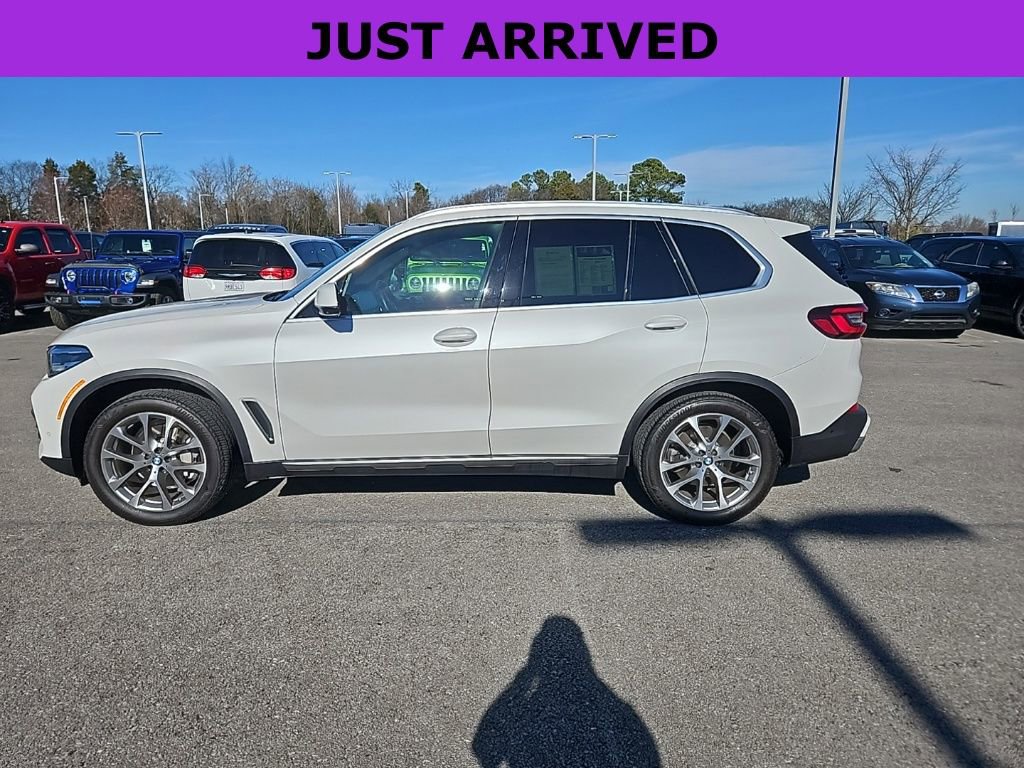 Used 2023 BMW X5 sDrive40i w/ Premium Package image 4