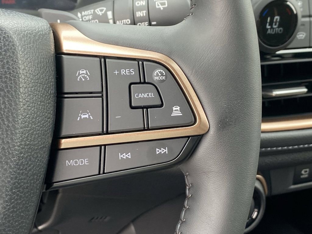 Certified 2026 Toyota Grand Highlander AWD Hybrid image 30