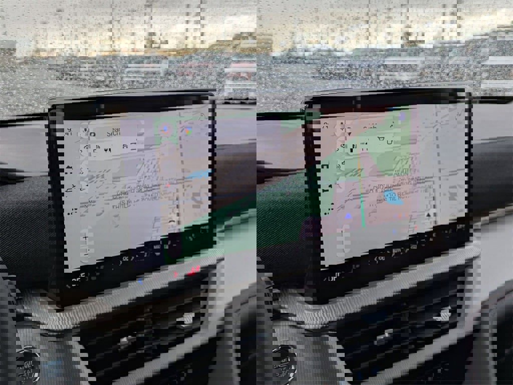 New 2025 Ford Explorer Active image 15