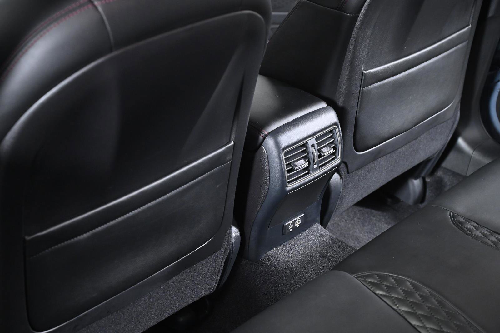 Used 2024 INFINITI Q50 Red Sport 400 image 31