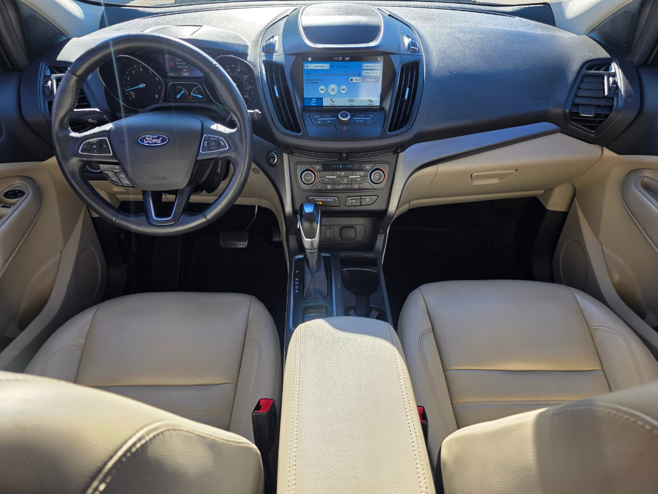 Used 2019 Ford Escape SEL image 14