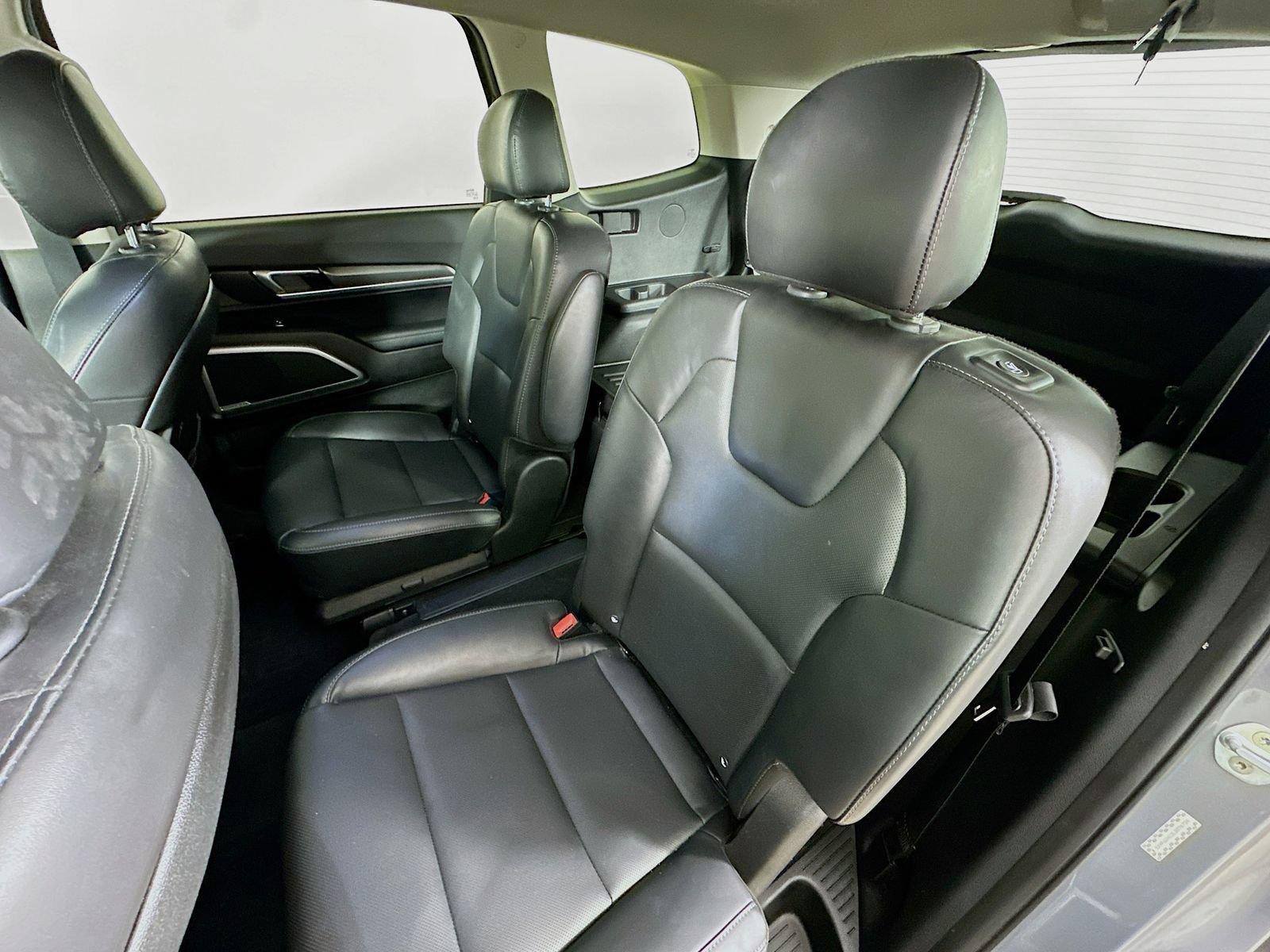 Used 2020 Kia Telluride S AWD/4WD image 35