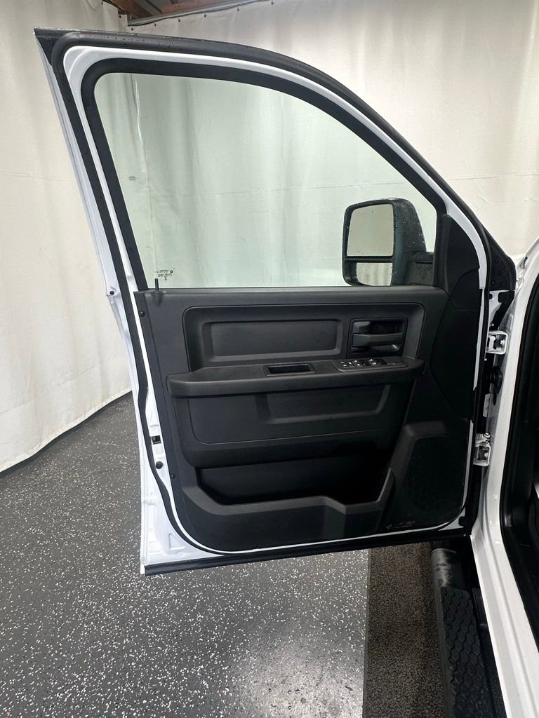 New 2026 RAM 2500 Tradesman w/ Chrome Appearance Group image 8