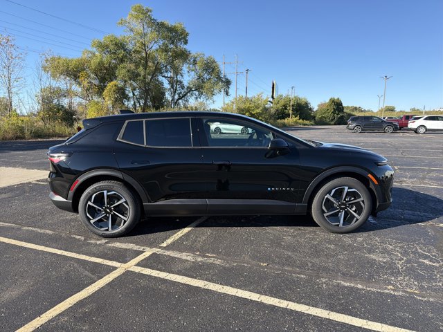 New 2026 Chevrolet Equinox EV LT w/ Comfort Package image 4