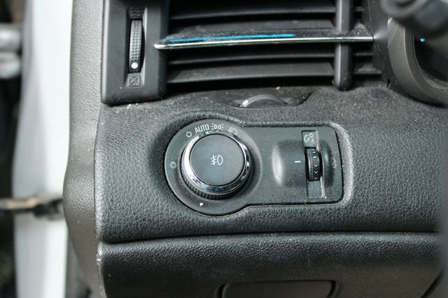 Used 2013 Chevrolet Malibu LT FWD image 10