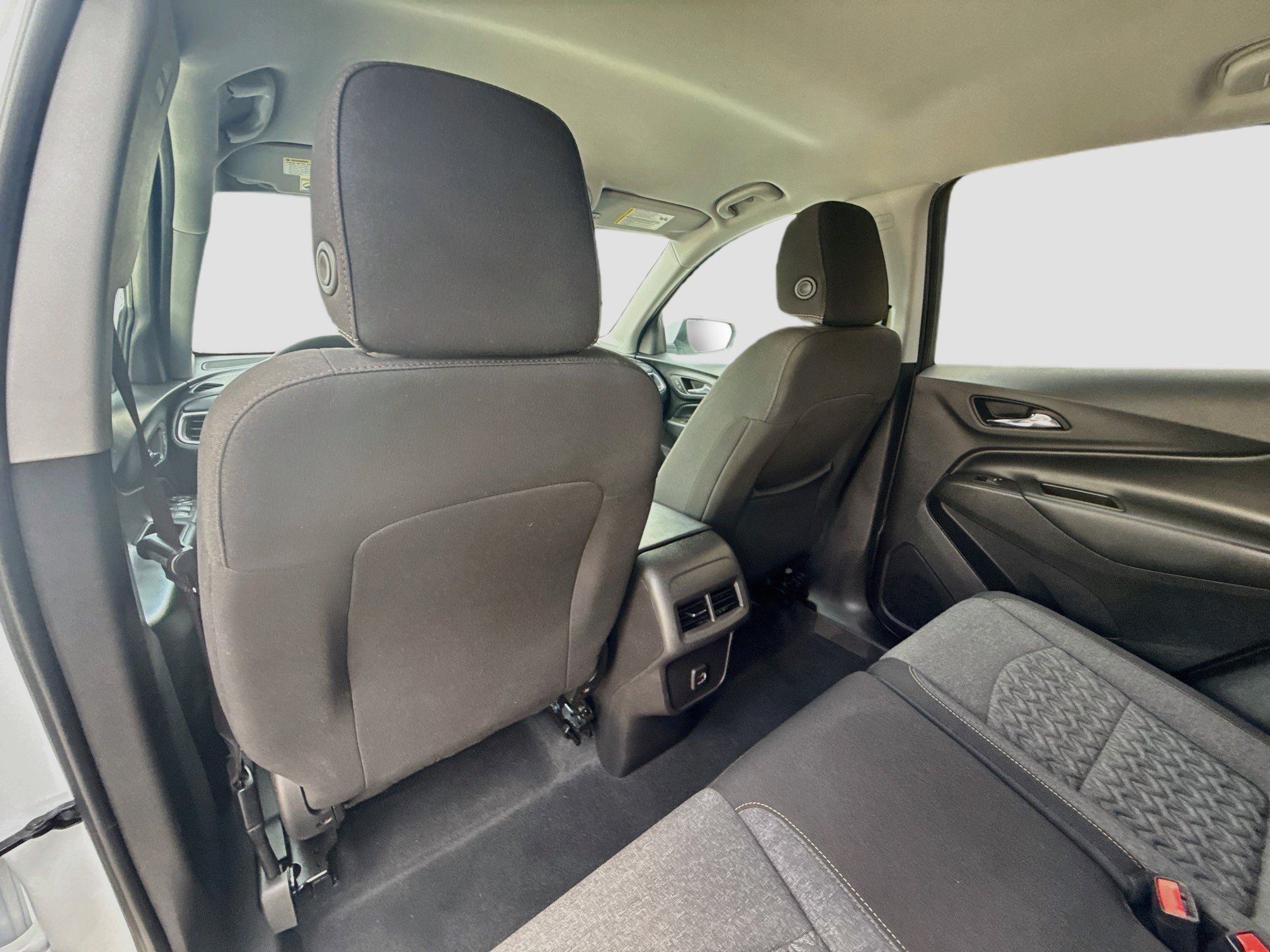 Used 2023 Chevrolet Equinox LT FWD image 22