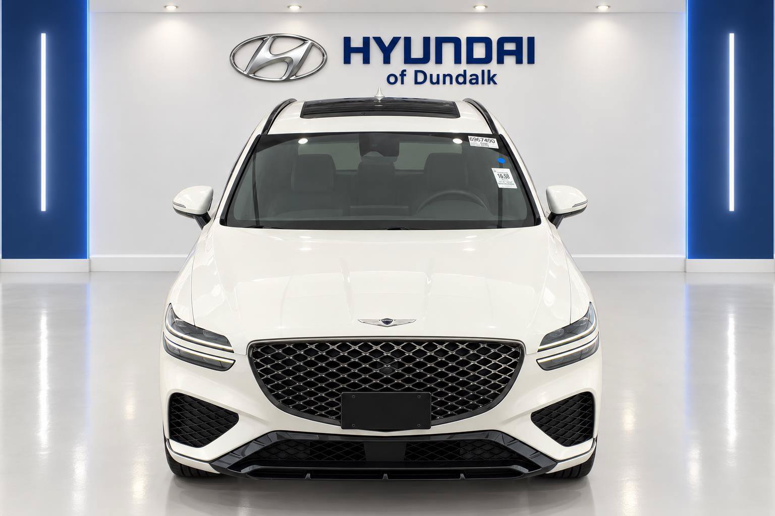 Used 2024 Genesis GV70 3.5T AWD/4WD image 5