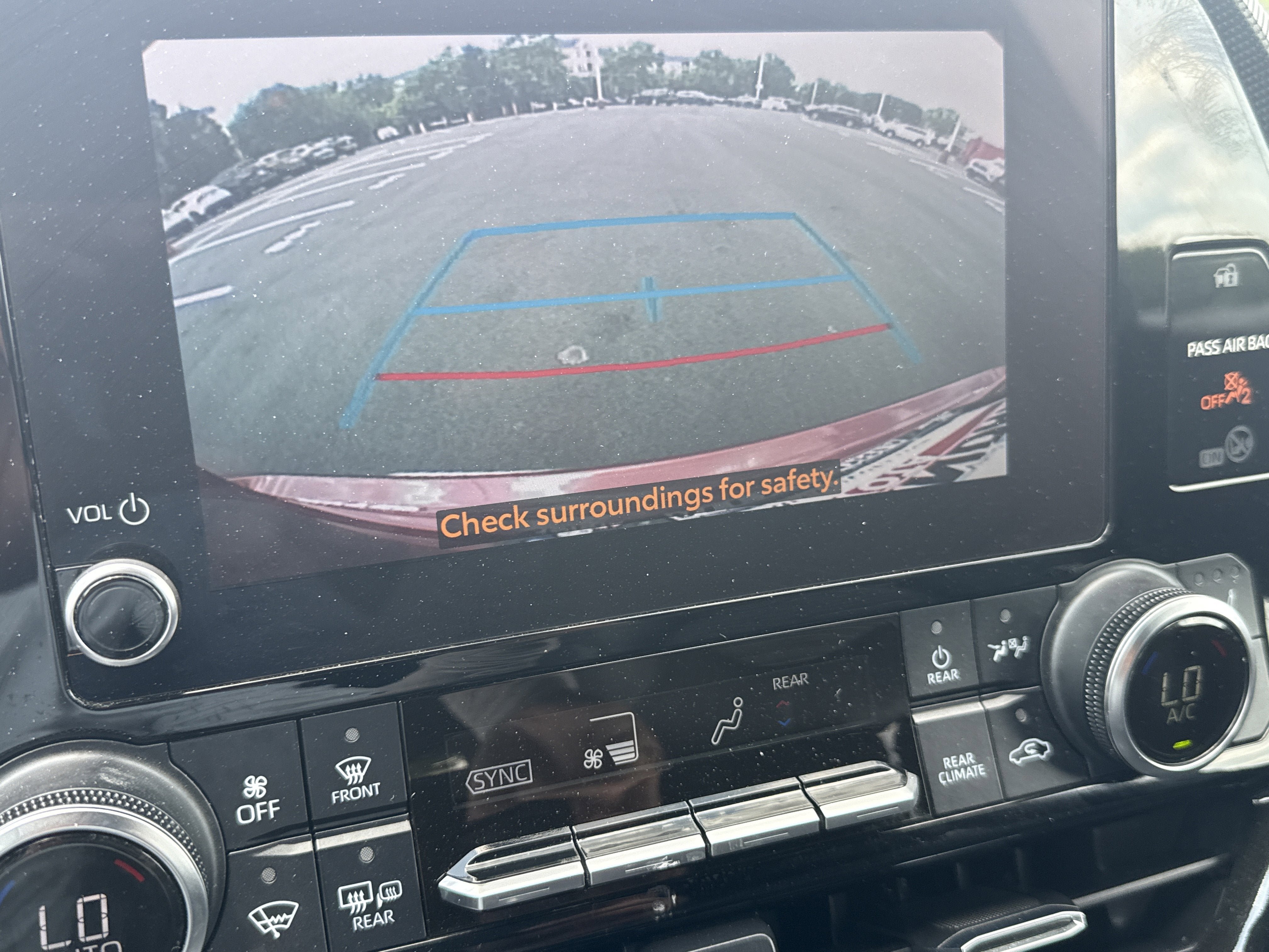 Used 2023 Toyota Highlander XSE AWD/4WD image 17