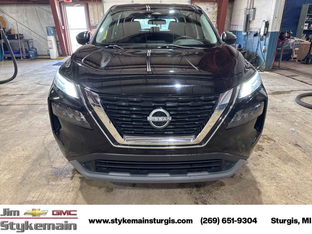 Used 2023 Nissan Rogue S image 8