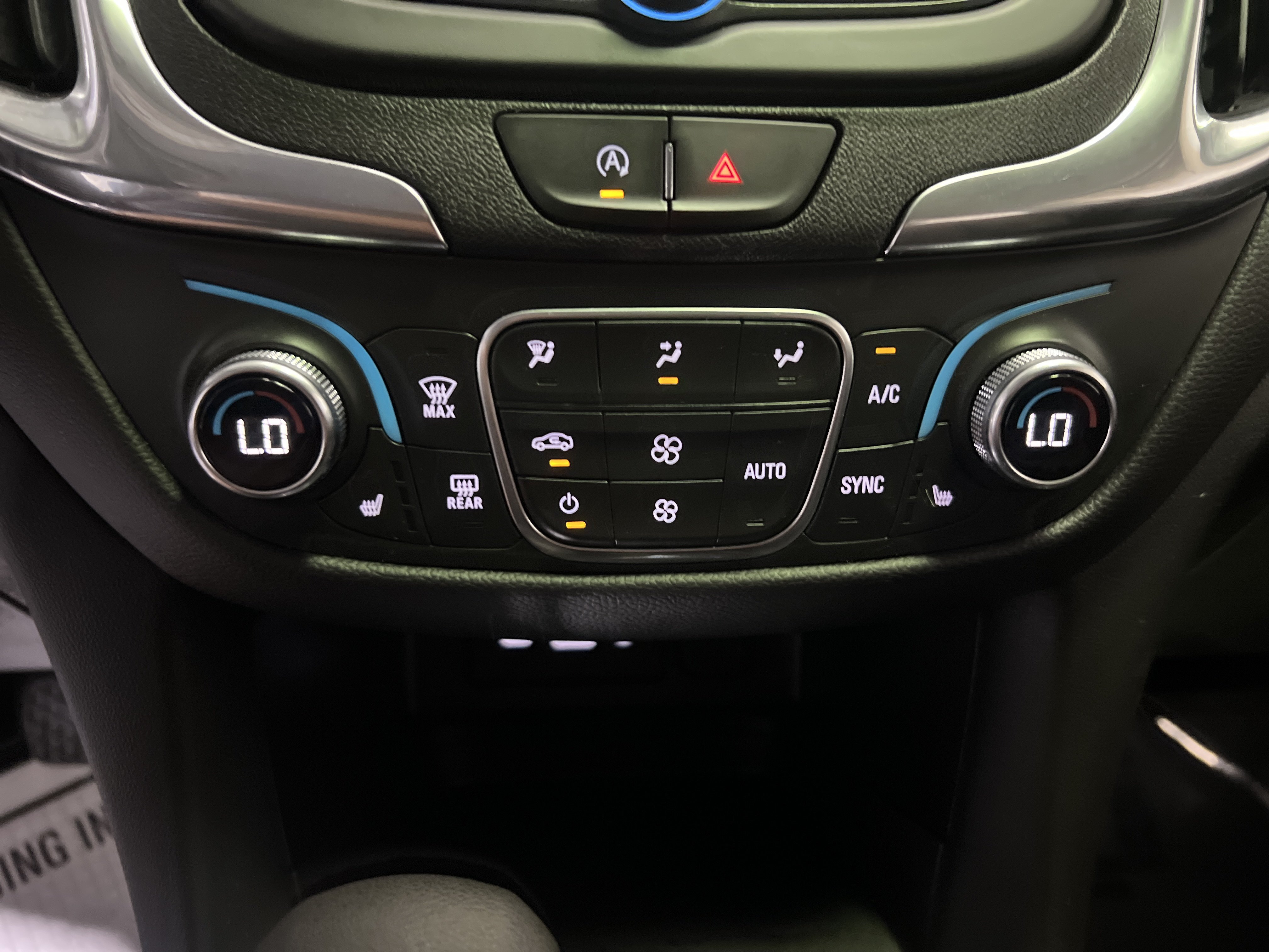 Certified 2024 Chevrolet Equinox LT FWD image 20