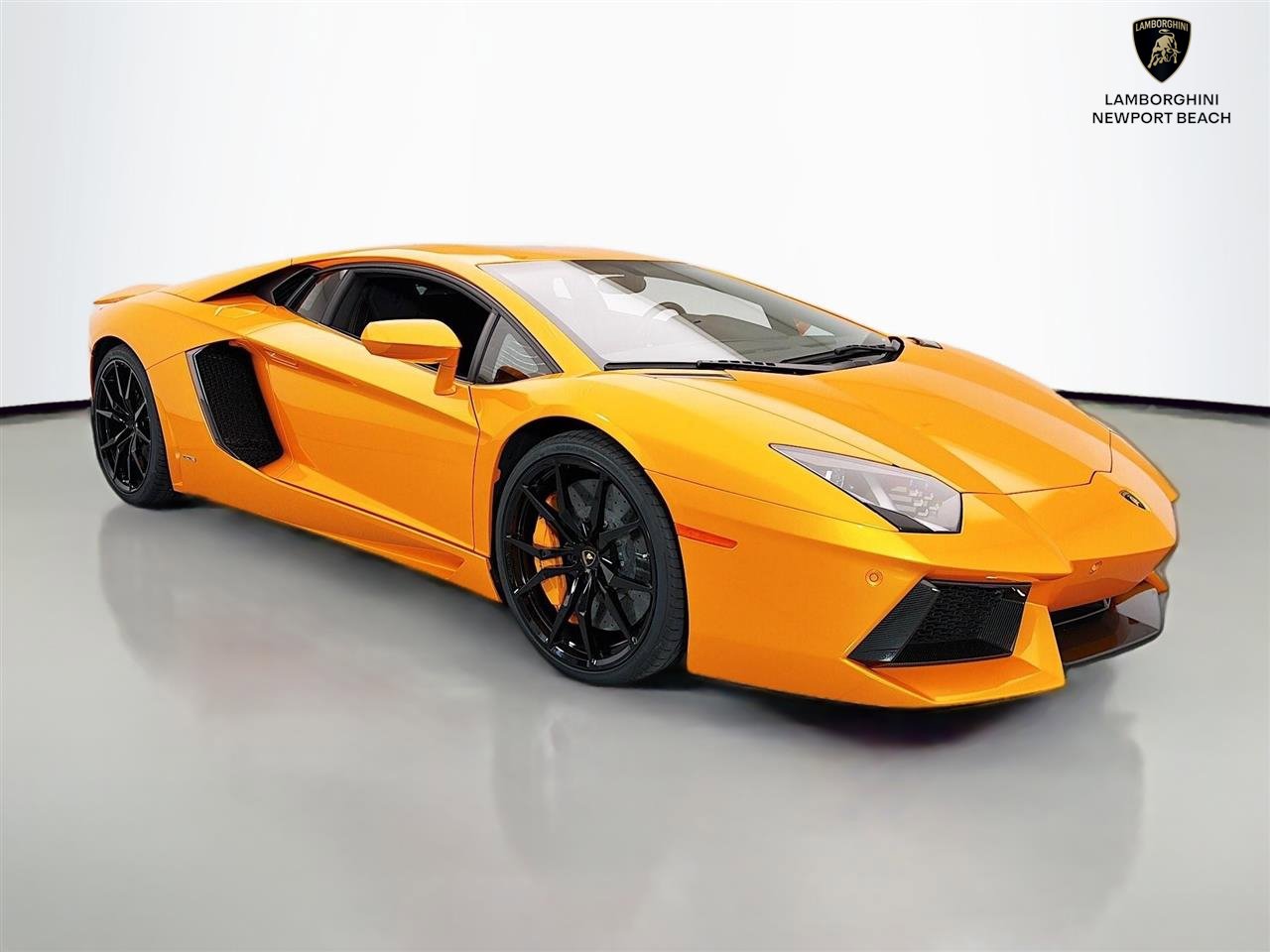 Used 2015 Lamborghini Aventador LP 700-4 image 1