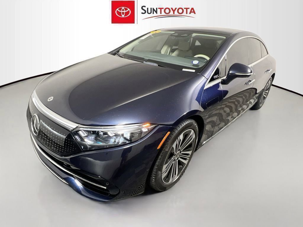Used 2022 Mercedes-Benz EQS 450+ Sedan image 9