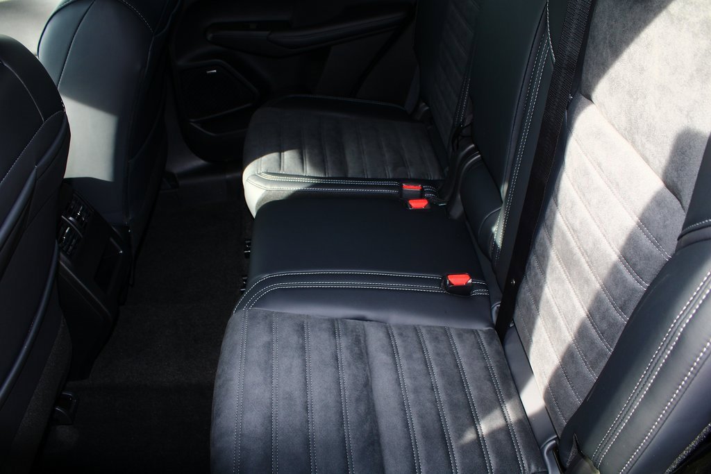 New 2026 Mitsubishi Outlander SE image 11