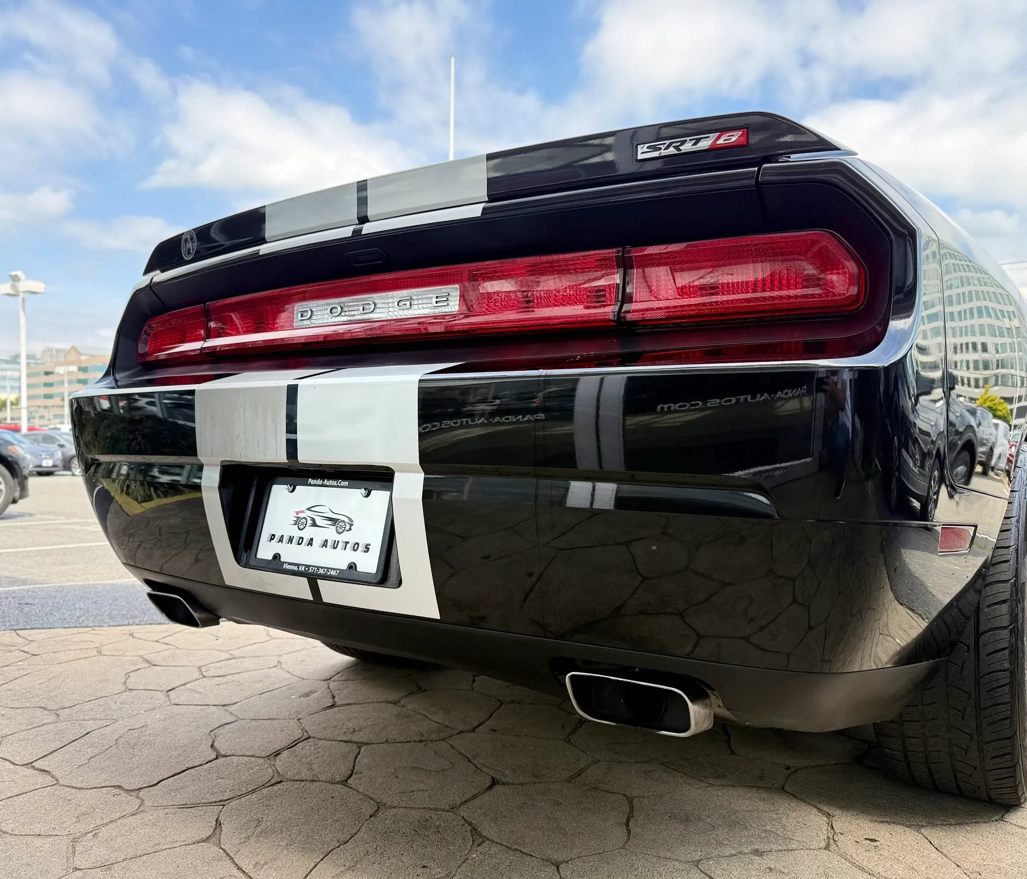 Used 2011 Dodge Challenger SRT8 w/ SRT Option Group II RWD image 35