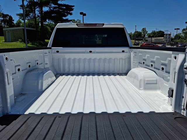 Used 2022 Chevrolet Silverado 1500 LT AWD/4WD image 30